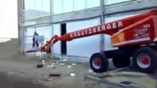 Majster na pracovnej plošine