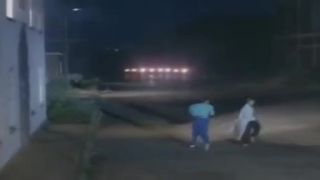 Tancovanie na ulici z roku 1985