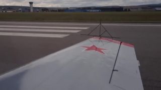 Lietadlo YAK 52 štart kokpit
