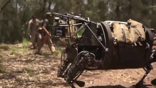 Vojenský robotický transportér LS3 (Alpha Dog)