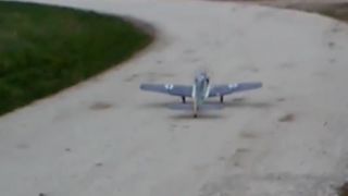 Crash test rc lietadlo fw - 190