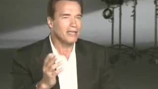 Arnold Schwarzenegger si zahúlil trávu