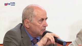Ján Čarnogurský: USA si kúpili Havla a Walesu