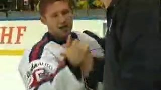 Slovensko - Švédsko...oslava v kabíne po náročnom zápase