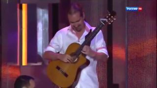 Oklamal publikum s klasickou gitarou