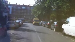 Londýnská policie honí ukradené auto