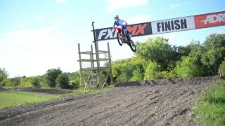 Baby a motocross?