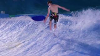 Surfing Indoor