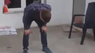 Mladý a hlúpy