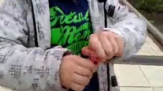 Kolobežkári v Senici - Námestie Slobody - parkour,lízanka
