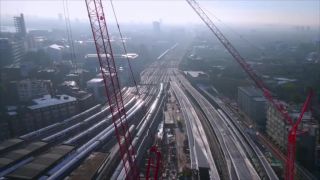 Ranná špička na London Bridge