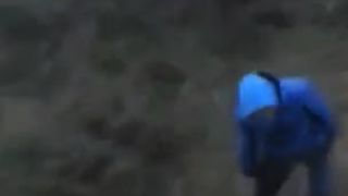 Skok do čiernej dieri