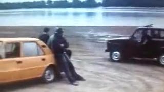 Lada niva - pláve na vode