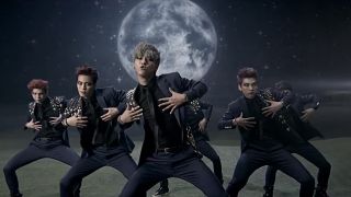 VIXX - On and On