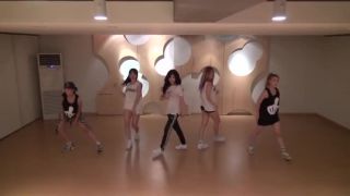 HYUNA a jej sexy tanec