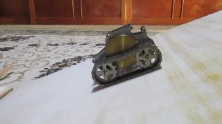 Tank na zotrvačník