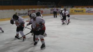 Prekutranie hokejkou