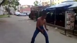 Fun damme show