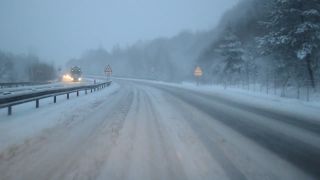 Cesta diaľnicou - smer BB, Piatok 30.1.2015, 7h ráno