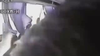Nezapínajte basy v buse