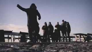 Paulie garand a kenny rought la familia (official video) by Vh1