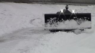 Keď už lezie odhŕňanie snehu na nervy.