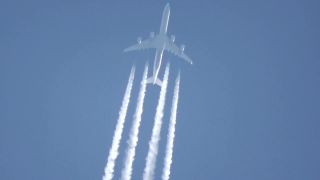 Lufthansa nad Prahou
