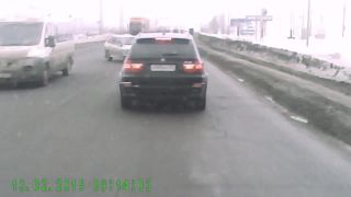 Frontálna zrážka BMW X5