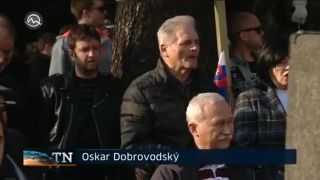 V Bratislave sa protestovalo za aj proti NATO