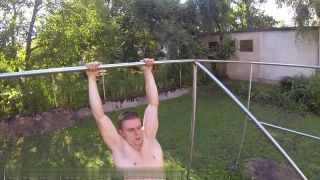 Makačka s vlastným telom