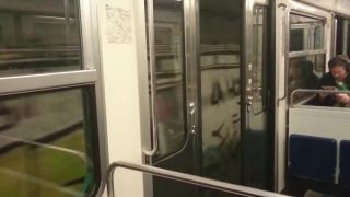 Adrenalínová jazda parížskym metrom