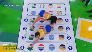 Atraktívne brazílčanky hrajú Twister