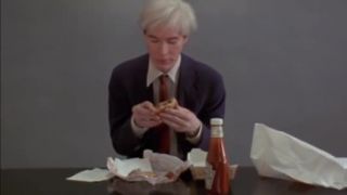 Andy Warhol je hamburger
