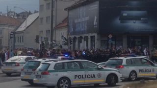 Policajti to schytali dosť zle..