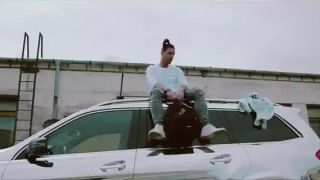Egov šialený rap do hudby