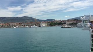 Príchod do prístavu Split