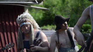 Steve'n' Seagulls - The Trooper (LIVE HD) farm - version