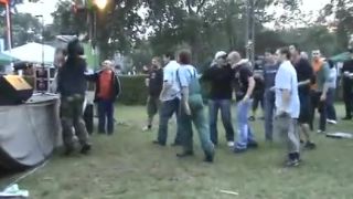 Keď pacifisti začnú pogovať (Maďarsko)