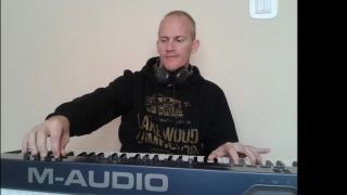 Dj Tomino a skladba This Song for You , dance Komjatice