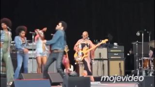 Lenny Kravitz to vybalil (Švédsko)