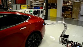 Prototyp nabíjačky elektromobilu Tesla Model S