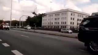 Policajt prevrátil auto