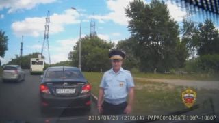 Namiesto cestnej kontroly prišla lúpež!