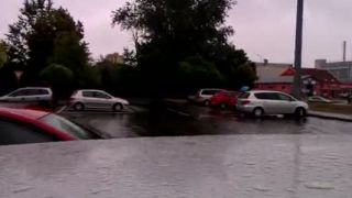 18.8. 2015 pred HYPERMARKET TESCO NITRA