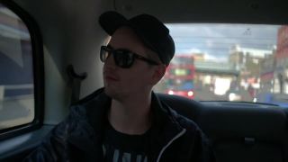 Robin Schulz - Sun Goes Down feat. Jasmine Thompson