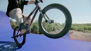 Drew Bezanson opäť posunul hranice BMX