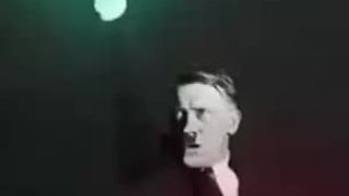 Hitler tancuje "Bad" Od Davida Guettu