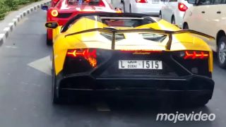 Lamborghini Aventador SV v plameňoch (Dubaj)