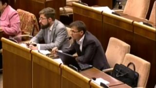 Ako Ľubomír Galko Ficovy naložil