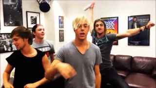 Riker Lynch, Maps